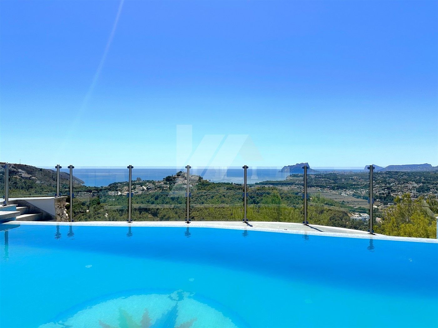 Swimming pool of House or chalet for sale in Moraira  with Air Conditioner, Heating and Private garden