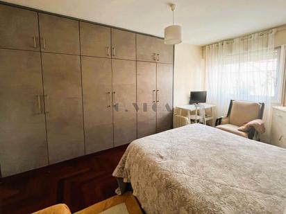 Bedroom of Apartment for sale in Vigo 