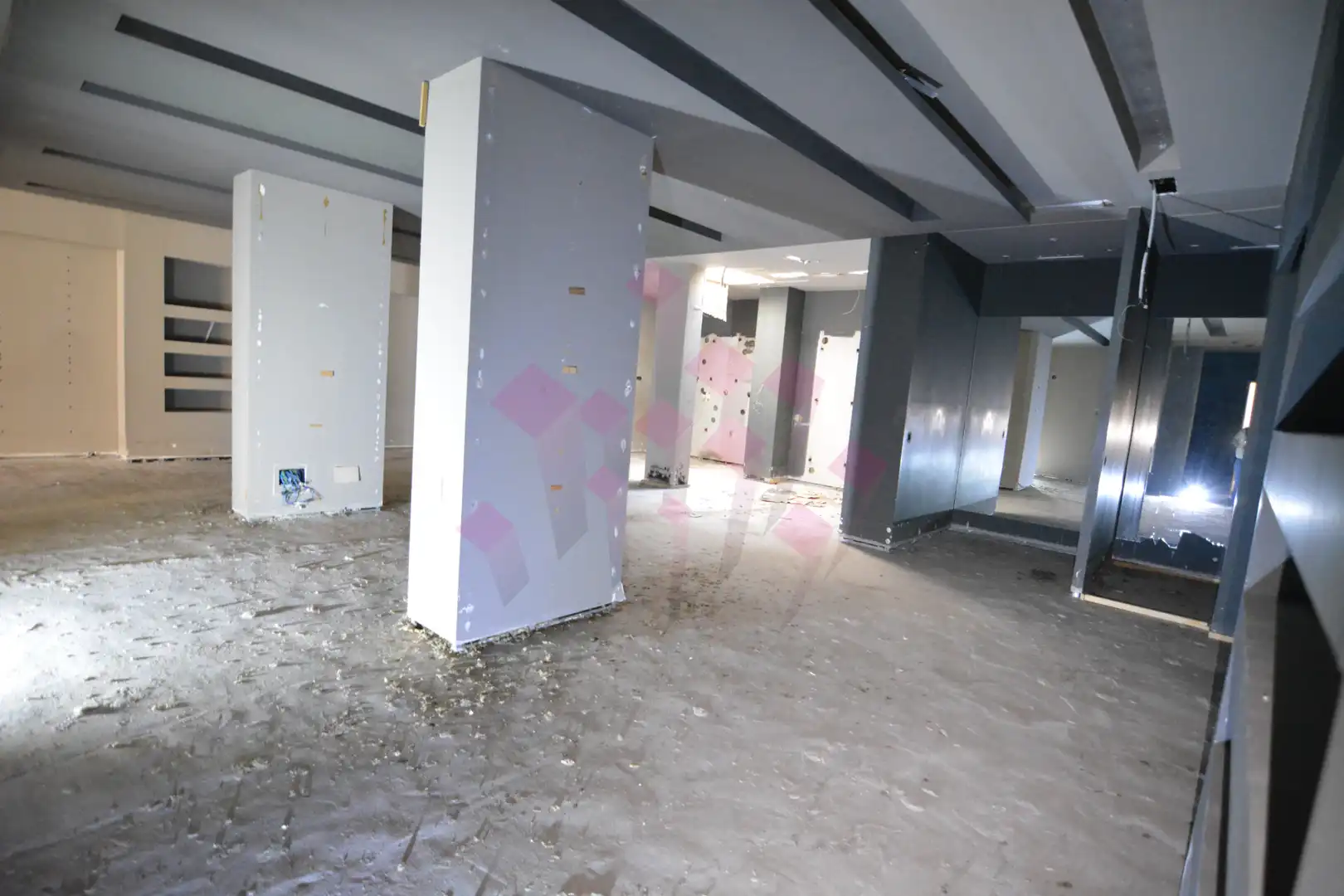 Local comercial en venta en Calle Montesa 4, imagen 5