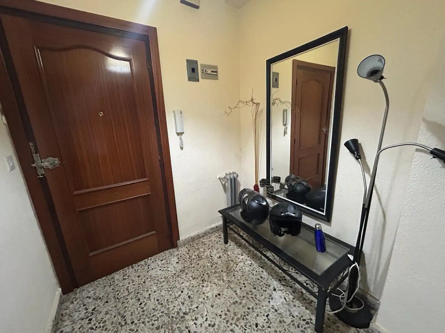 Piso en venta en Ciudad Real con Calefacción, Terraza y Amueblado