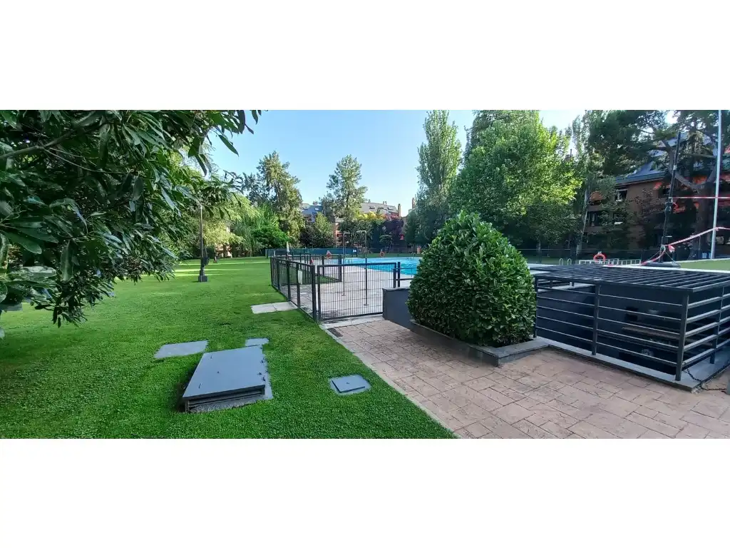 Piscina de Àtic en venda en Rozas Centro