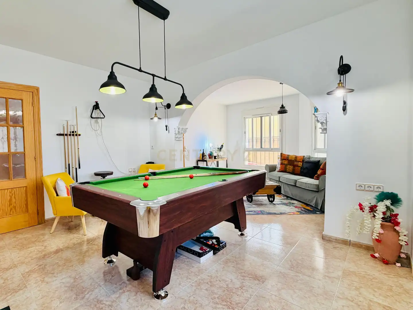 Sala d'estar de Casa o xalet en venda en Adra amb Aire condicionat, Traster i Piscina
