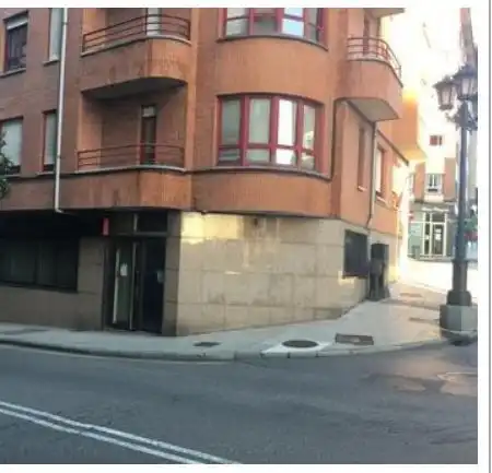 Local comercial en venta en Fuertes Acevedo
