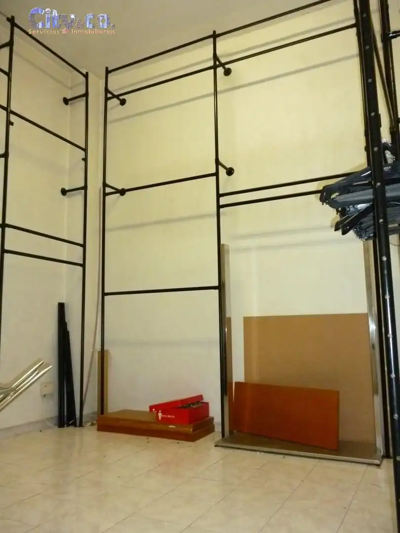 Local comercial en venda a Casco Urbano, imagen 4