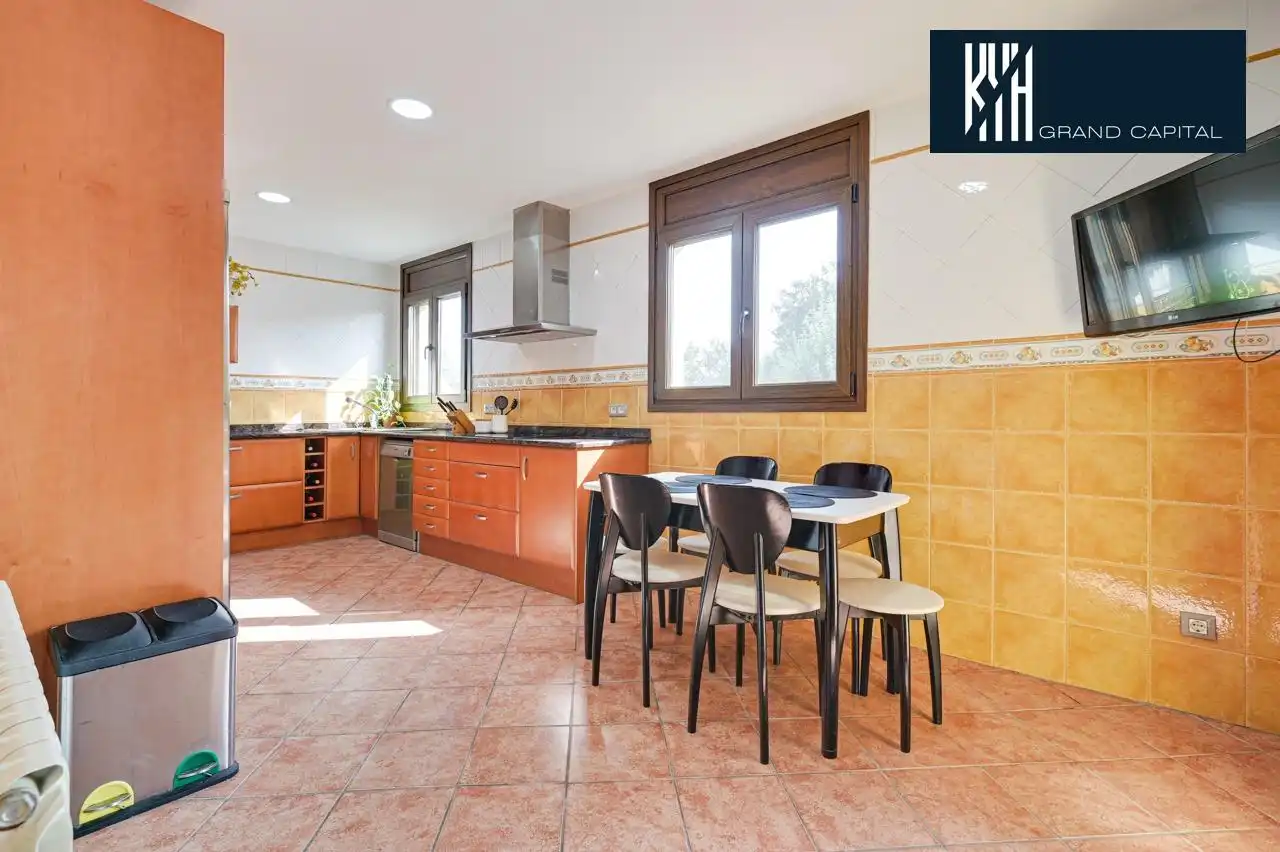 Casa con terraza en venta en Urbanització Llac del Cigne, imagen 23