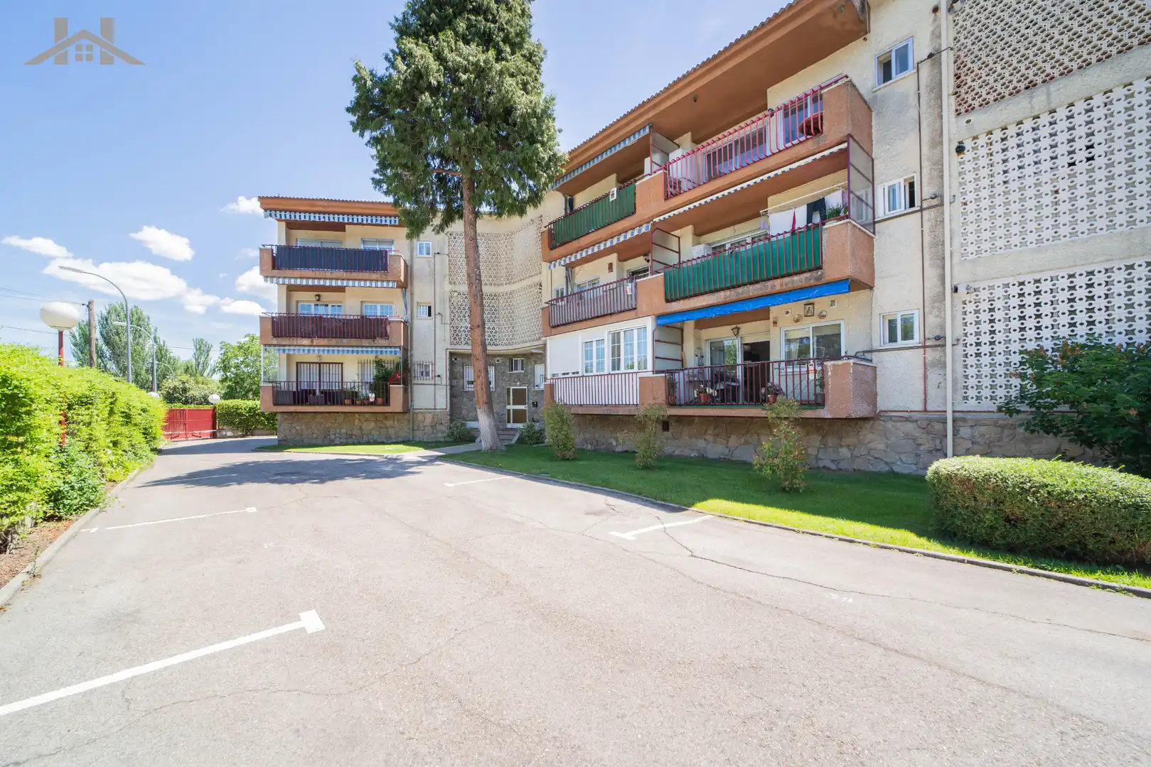 Exterior view of Flat for sale in Collado Villalba  with Heating, Terrace and Community pool