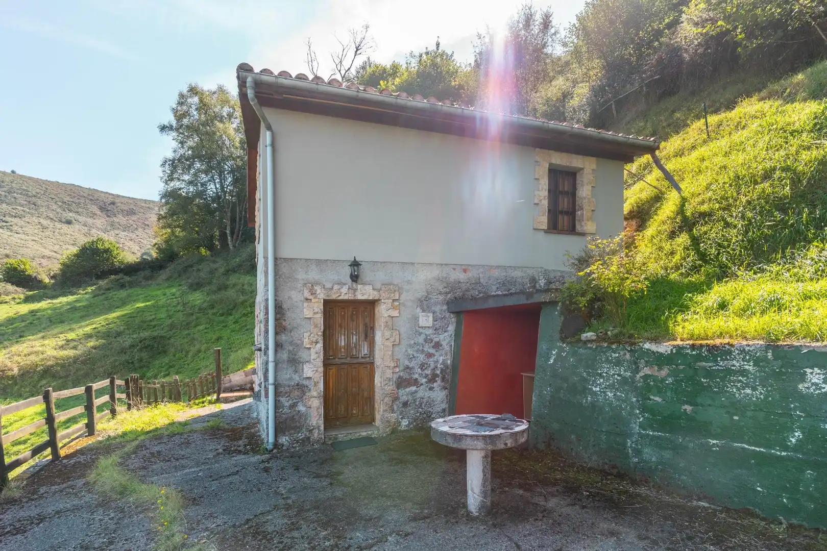 Exterior view of Houses for sale in Bimenes  with Heating, Private garden and Terrace