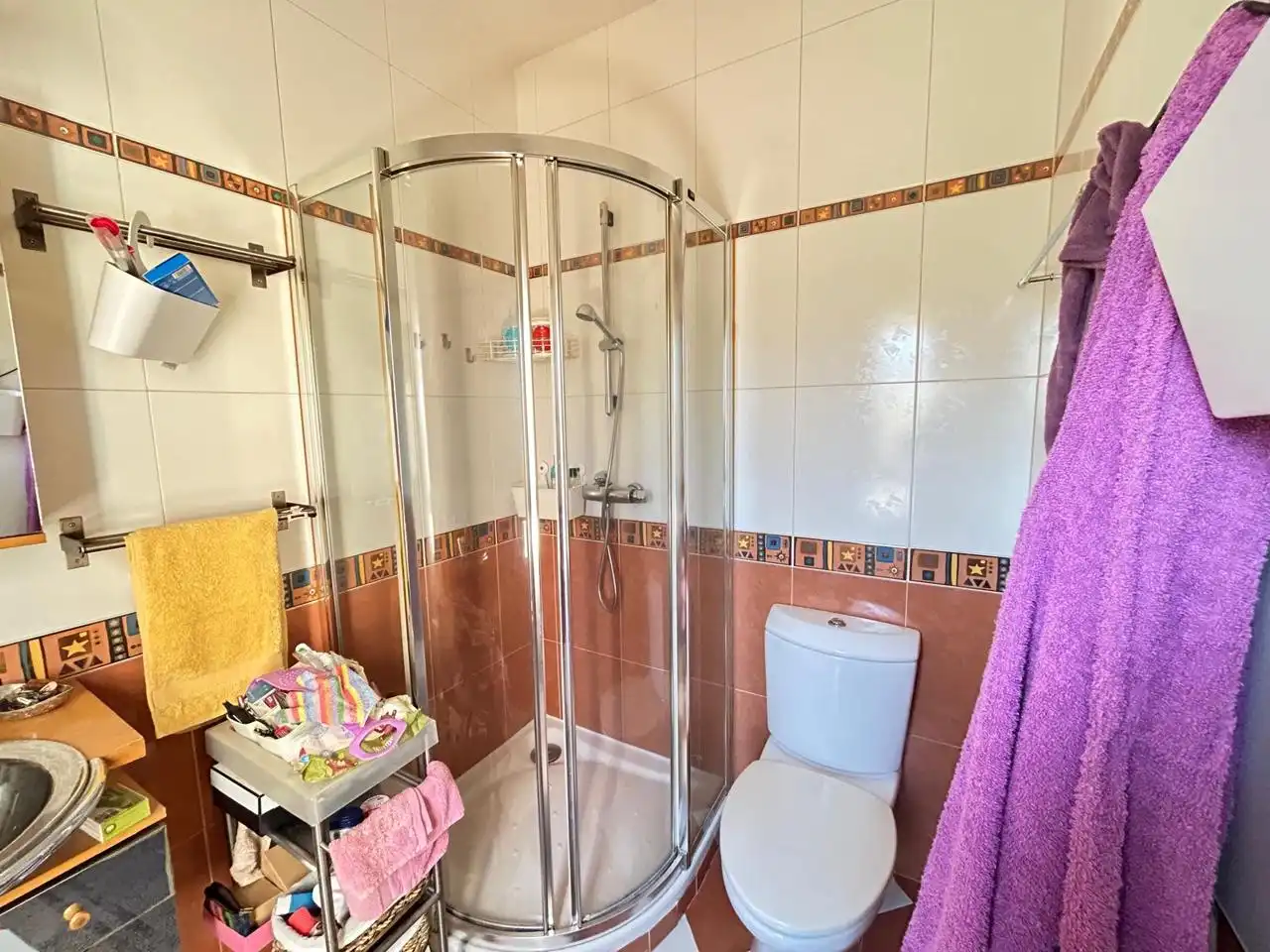 Badezimmer von Haus oder Chalet zum Verkauf in El Casar mit Heizung, Privatgarten und Terrasse