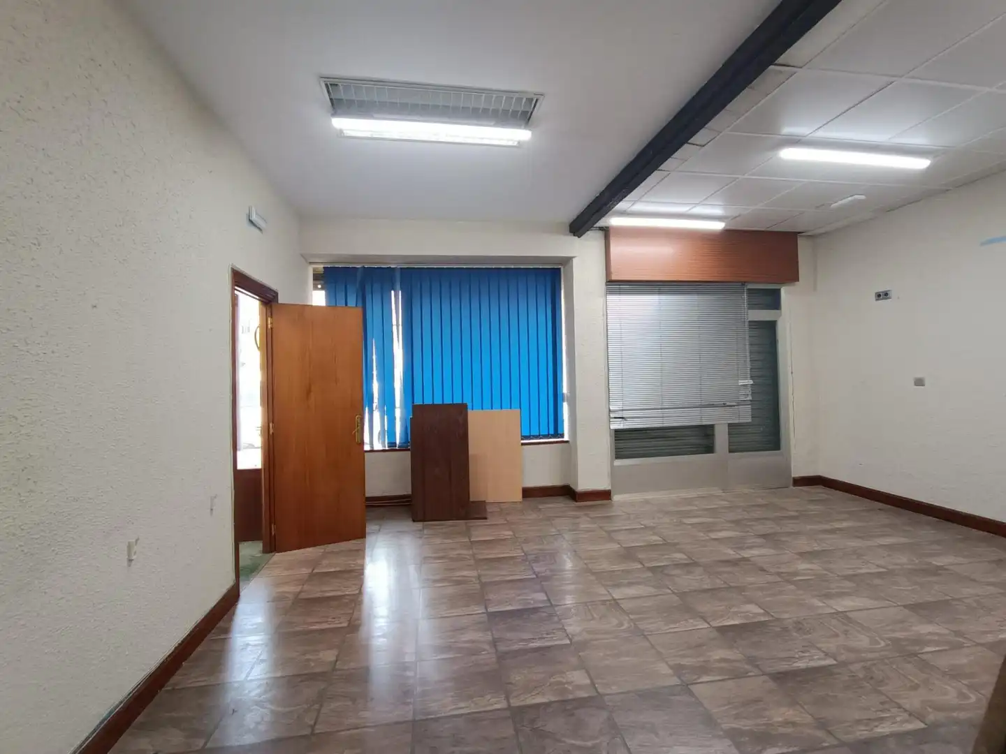 Geschaftsraum zur Miete in Barakaldo 