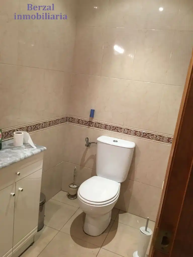 Bathroom of Industrial buildings for sale in Albelda de Iregua
