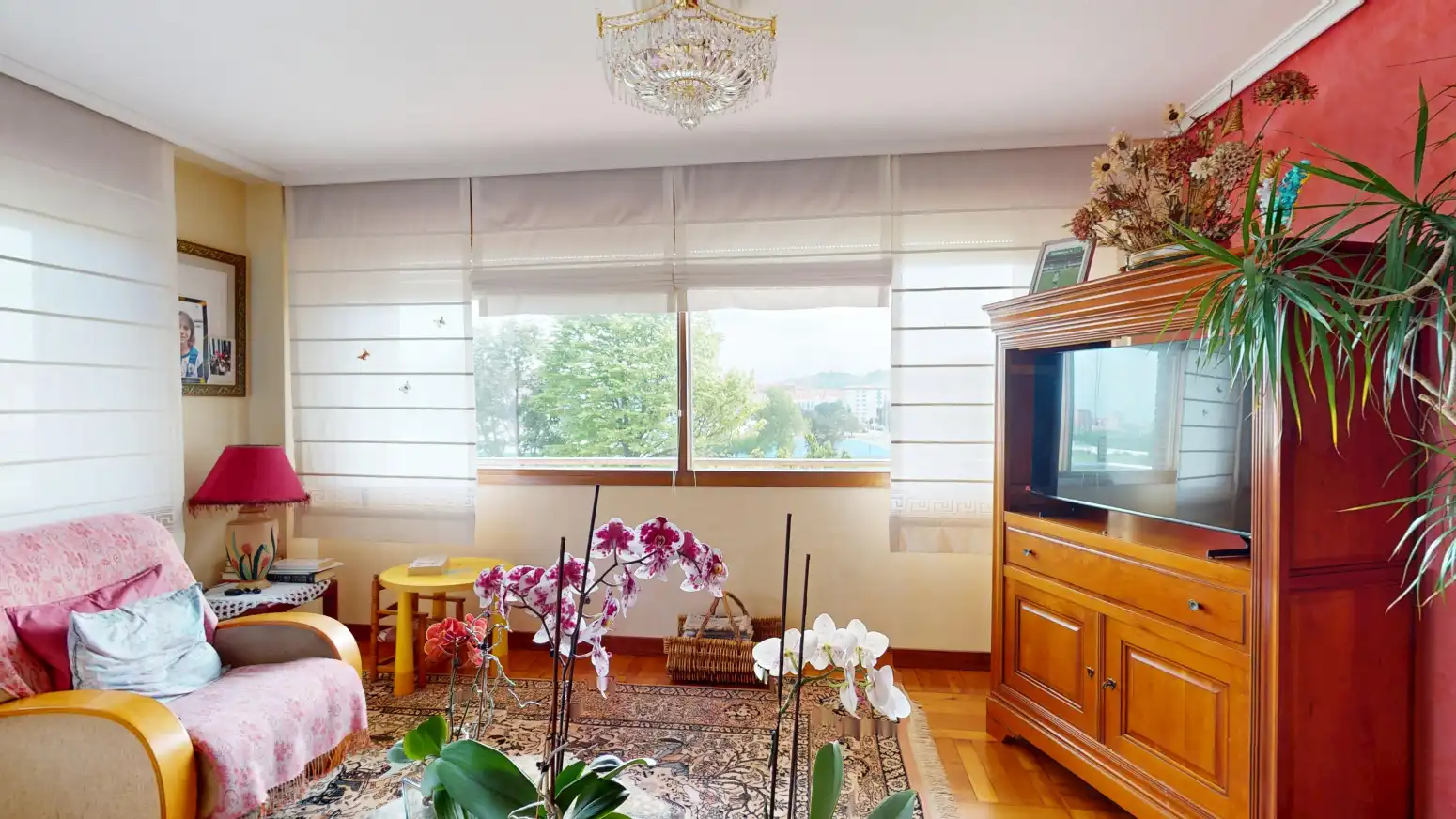 Sala de estar de Casa o chalet en venta en Santander con Calefacción, Jardín privado y Parquet
