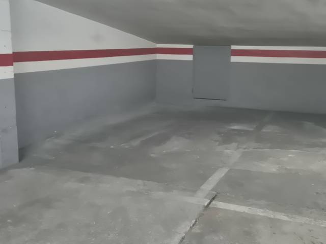 Garaje en Venta en Carrer de Roger de Flor, 3 en Sant Pere, Sta. Caterina i la Ribera