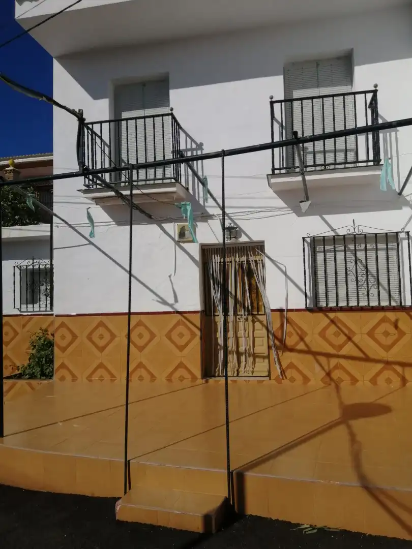 Vista exterior de Casa o xalet en venda en Cártama amb Jardí privat, Terrassa i Piscina