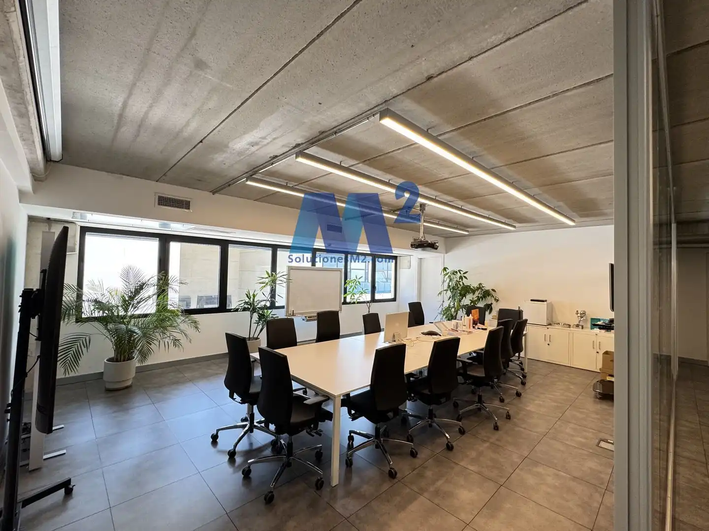 Nave industrial en venta en Alcobendas