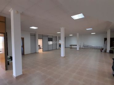 Oficina de lloguer a Camí del Planet 49