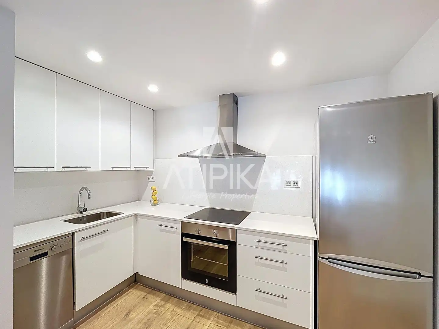 Cocina de Piso en venta en Barcelona con Aire acondicionado, Calefacción y Parquet