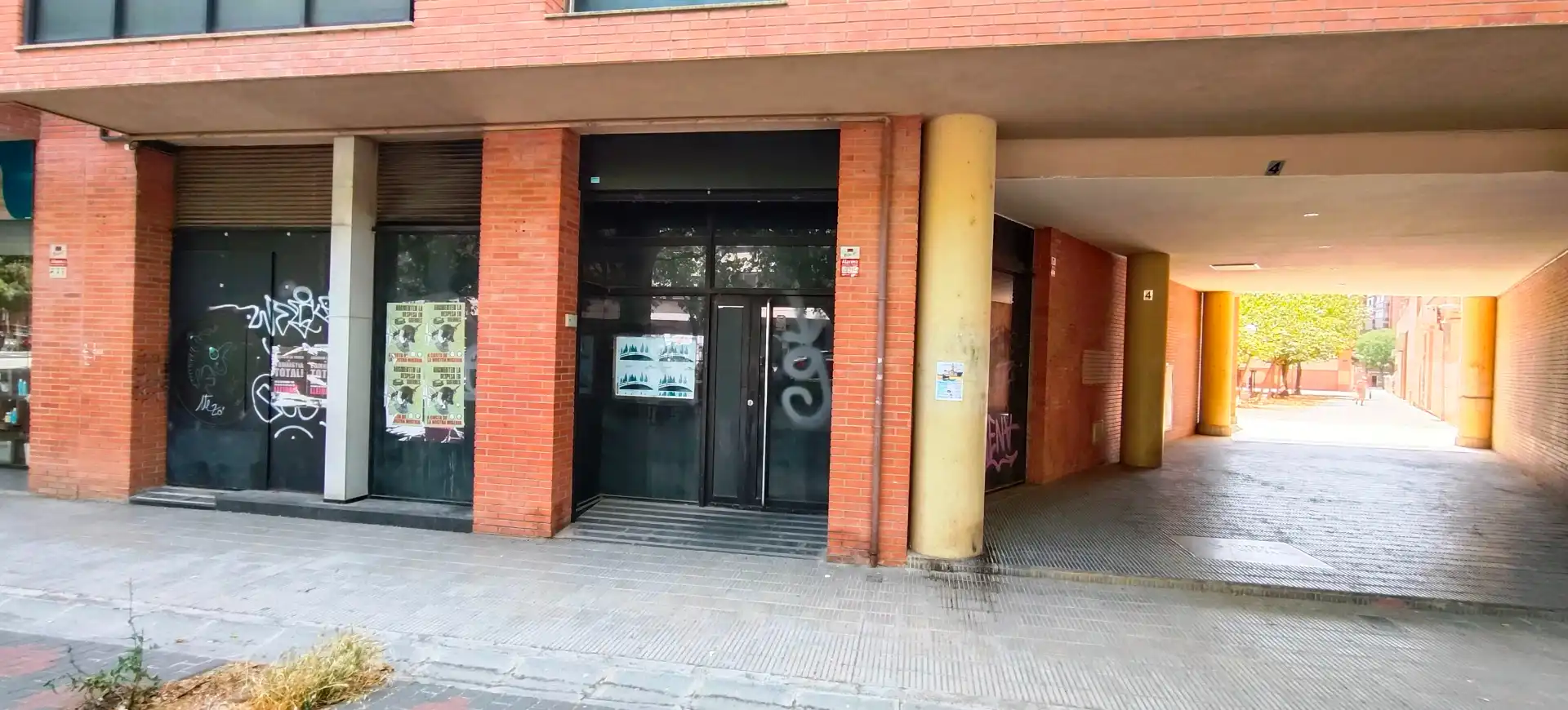 Vista exterior de Local de alquiler en Lleida con Aire acondicionado, Calefacción y Parquet