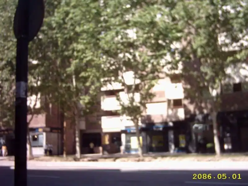 Vista exterior de Pis per a compartir en Zaragoza amb Calefacció, Terrassa i Traster