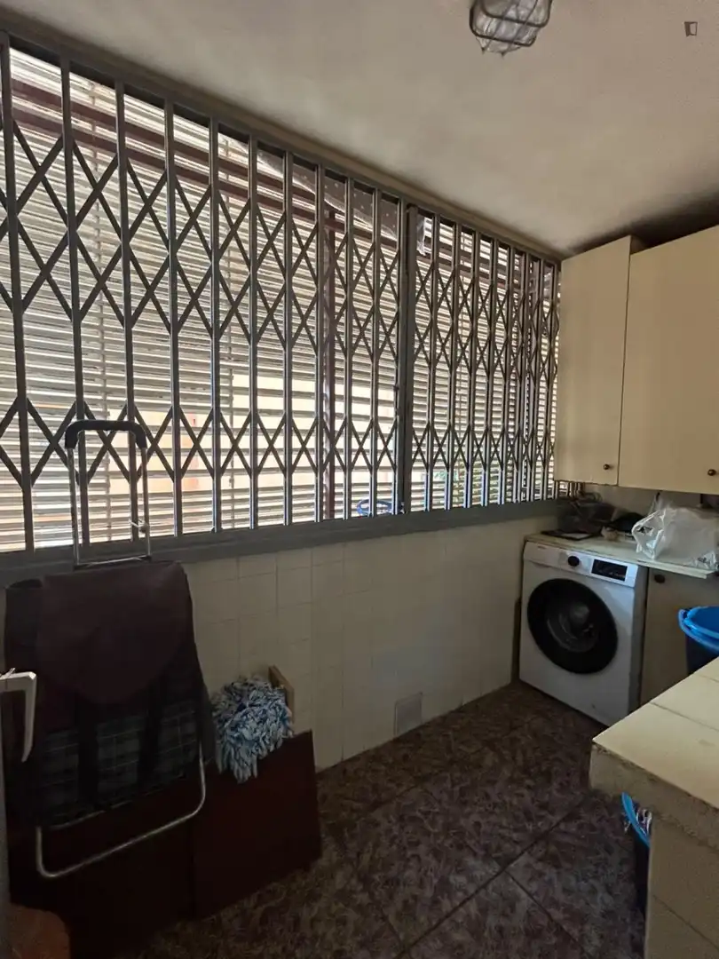 Balcony of Apartments for share in Mislata  with Furnished, Oven and Washing machine