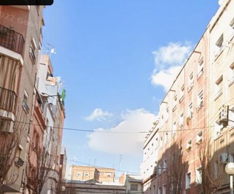 Foto 1 de Pis en venda a  Alegria de L', La Florida, Barcelona