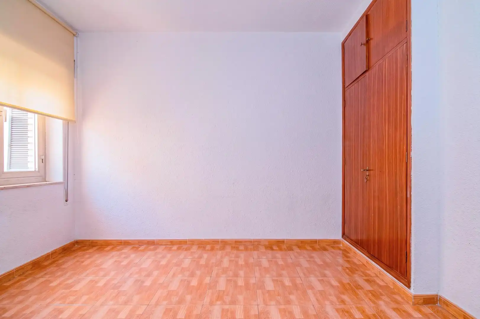 Flat with terrace for sale in Calle Pintor López Mezquita, imagen 11