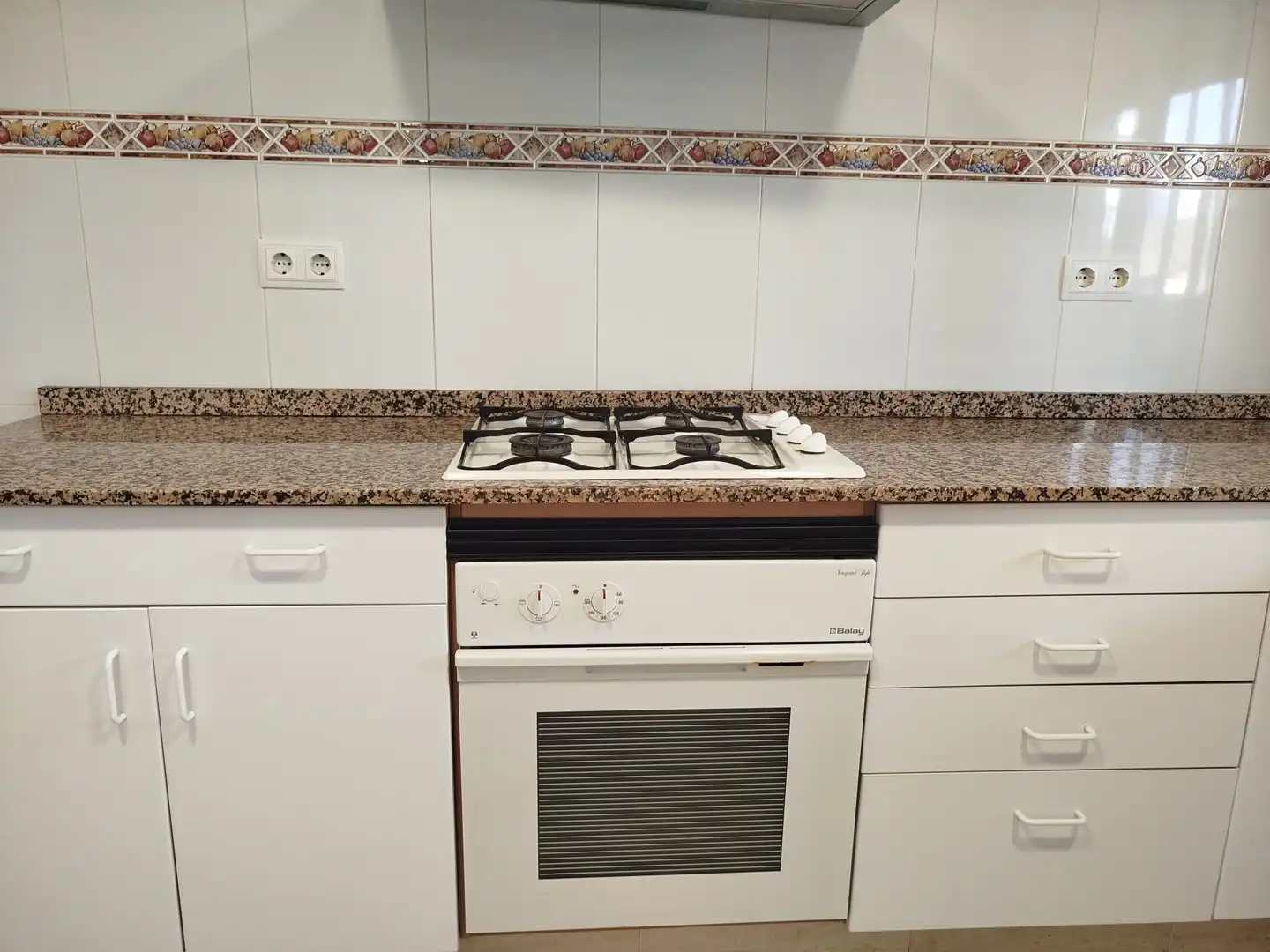 Kitchen of Flat for sale in Rafelbuñol / Rafelbunyol  with Terrace and Storage room