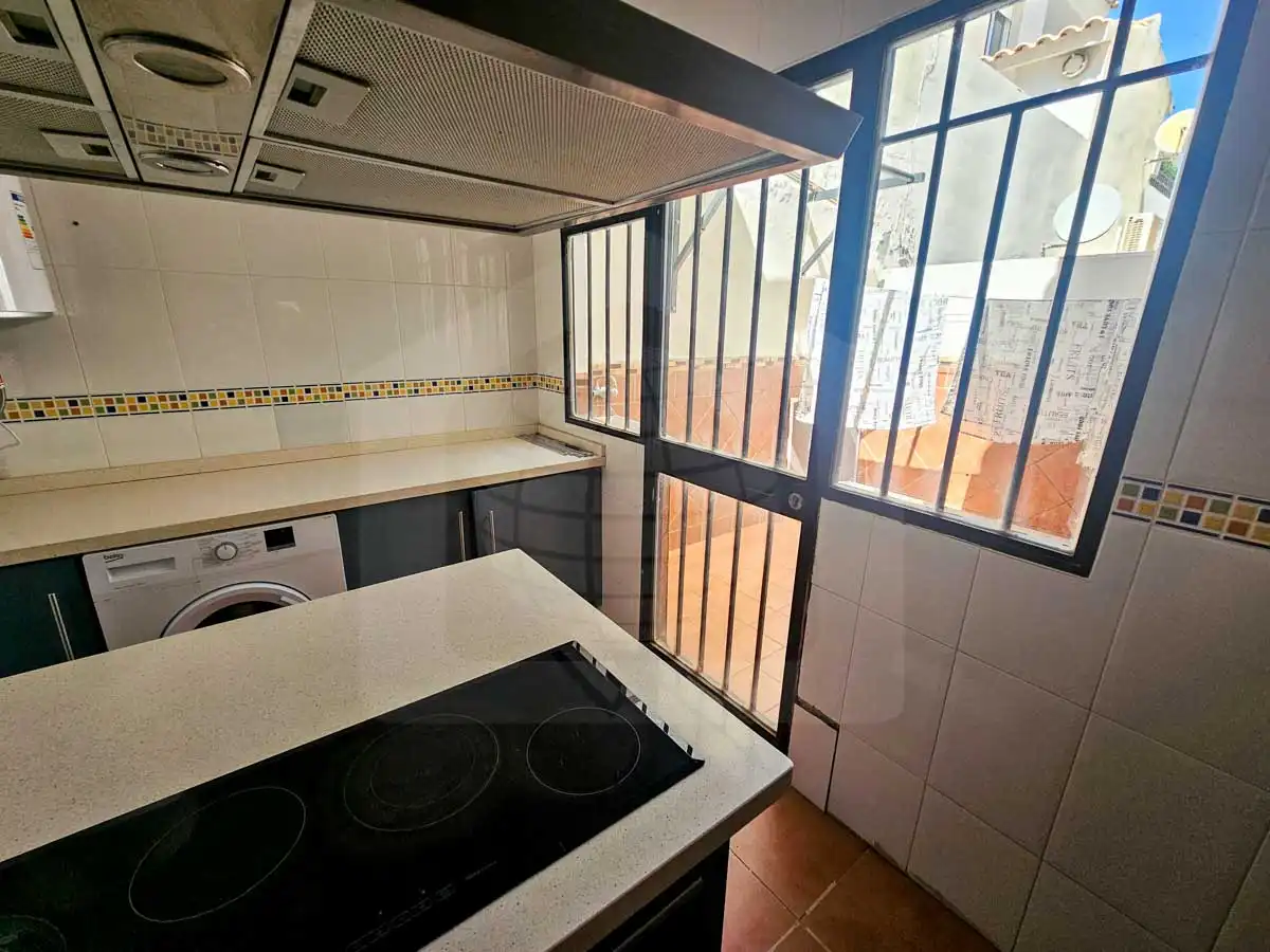 Cuina de Casa adosada en venda en Cártama amb Terrassa