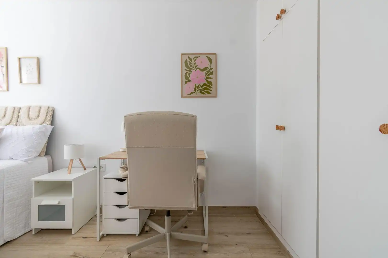 Habitación de Piso en venta en Almería con Aire acondicionado y Terraza