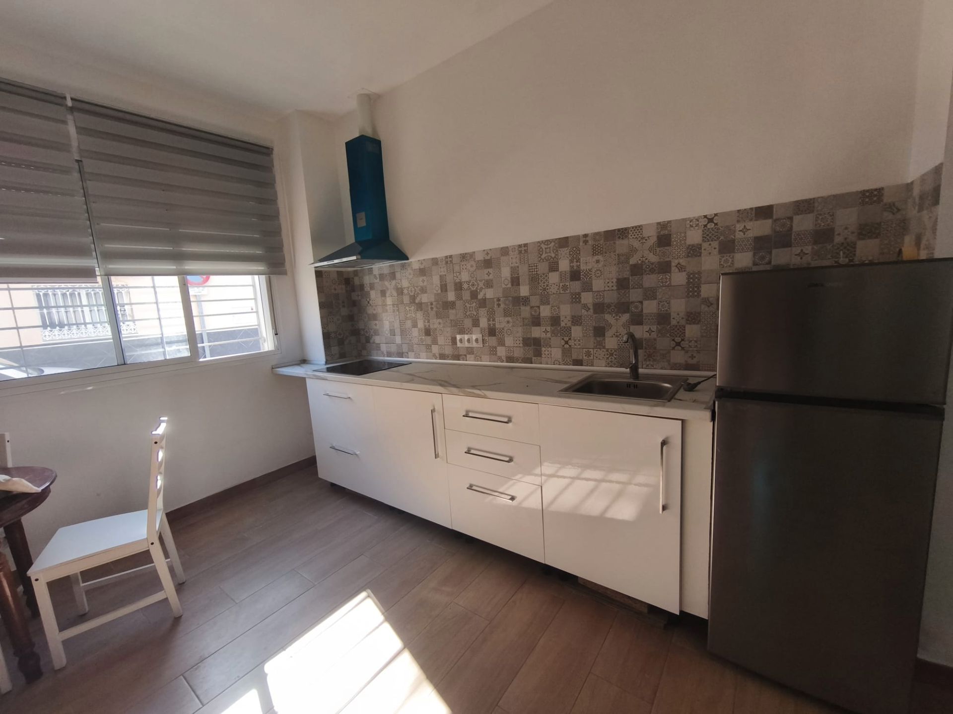 Cuina de Planta baixa de lloguer en Cártama amb Aire condicionat i Moblat