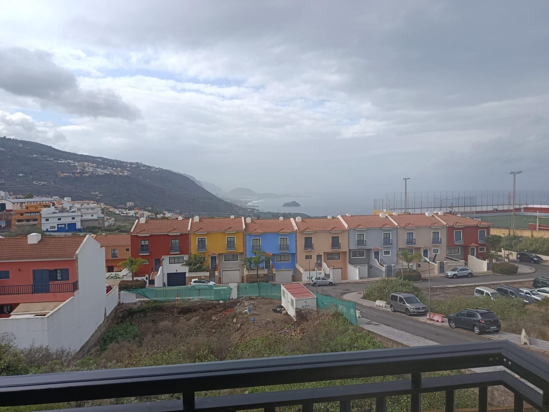 Vista exterior de Pis en venda en Icod de los Vinos amb Traster i Balcó