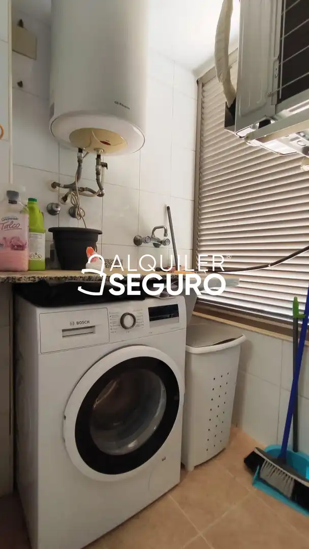 Kitchen of Flat for rent in Torrent  with Air Conditioner, Terrace and Storage room