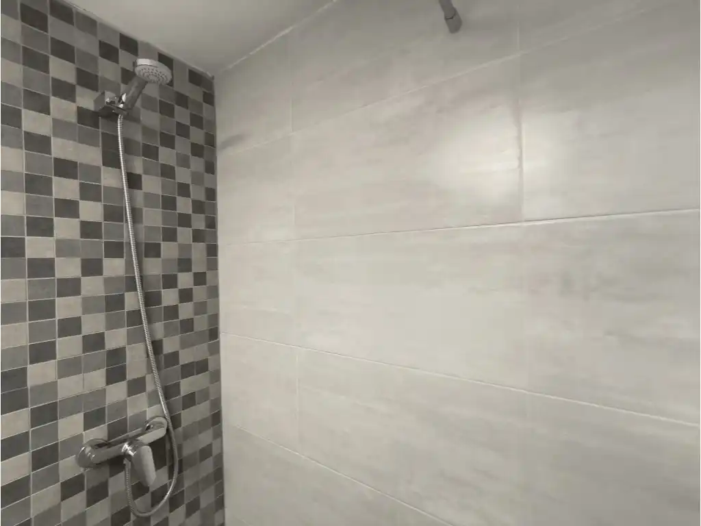 Badezimmer von Wohnungen zum Verkauf in Miramar mit Terrasse und Schwimmbad