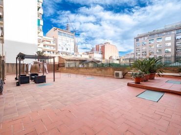 Wohnung mit Balkon zum Verkauf in Carrer Carrer de Nàpols