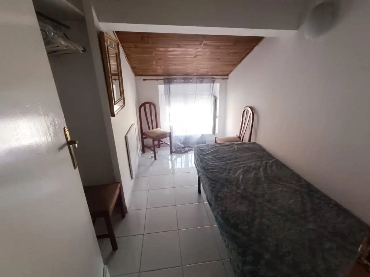 Dormitori de Casa o xalet de lloguer en Gargantilla del Lozoya amb Calefacció