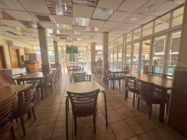 Local comercial en Venta en Juzgados - Plaza de Toros