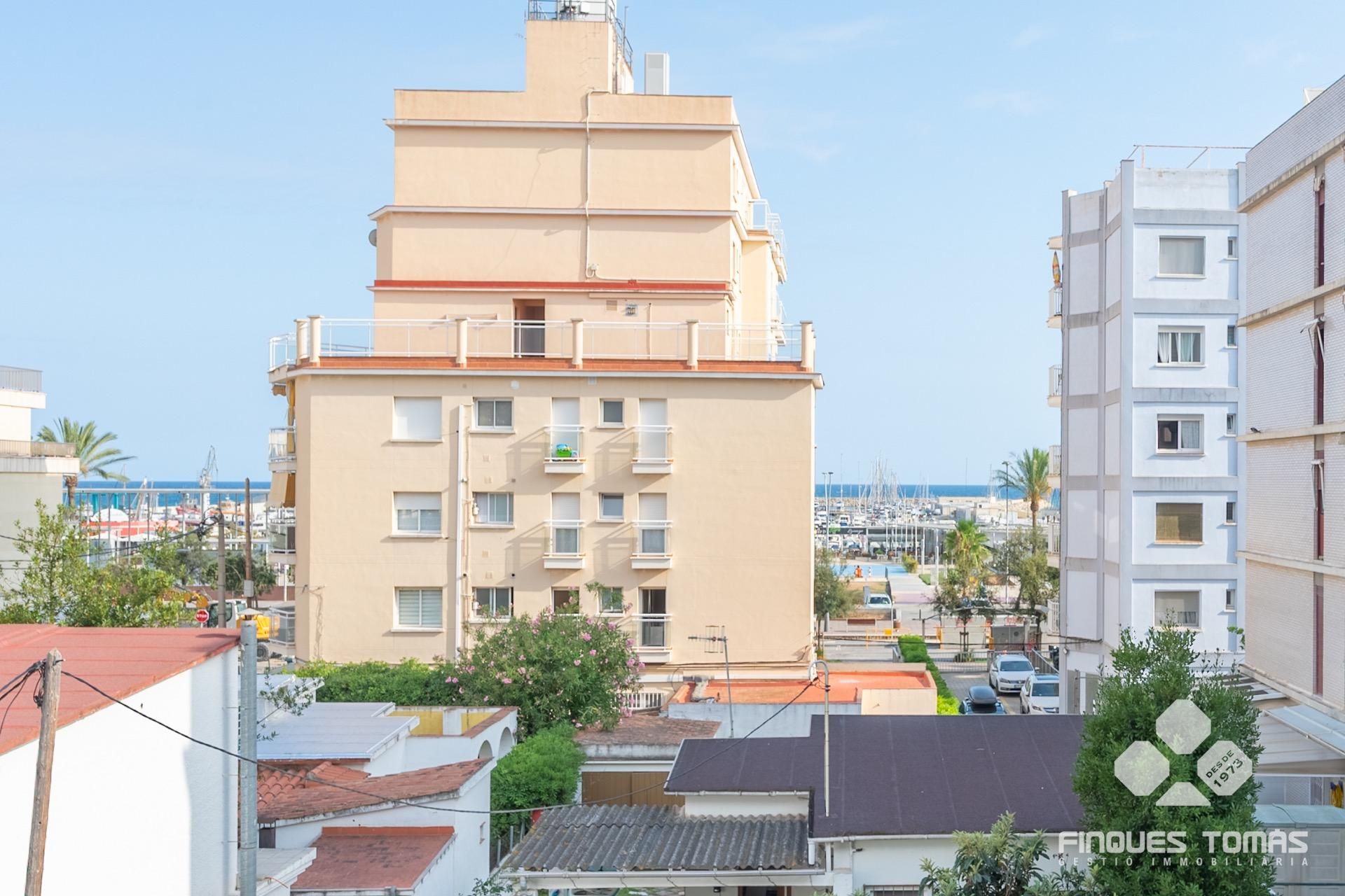 Vista exterior de Pis en venda en Calafell amb Terrassa i Balcó