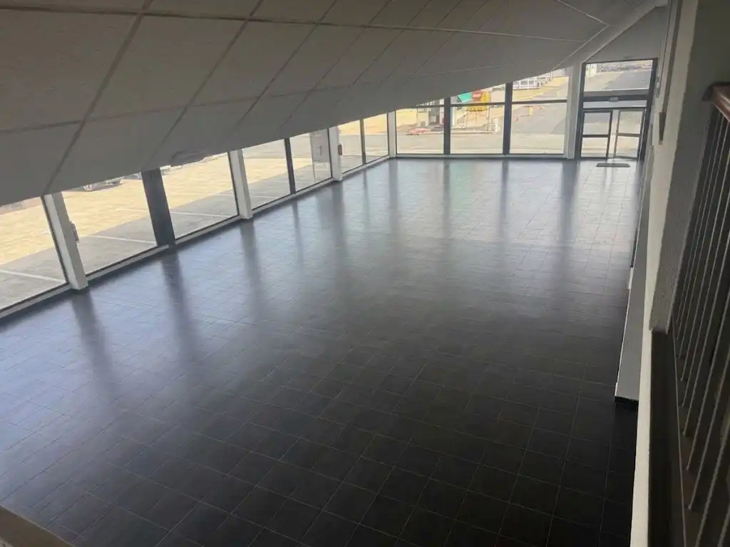 Fabrikhallen zur Miete in Valencina de la Concepción
