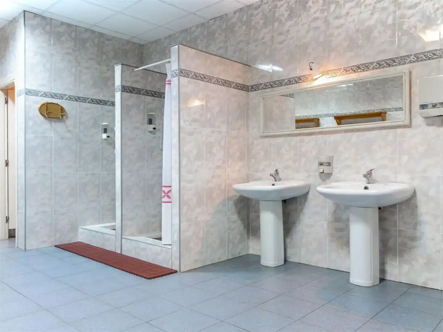 Baño de Local en venta en Benicasim / Benicàssim con Aire acondicionado, Parquet y Amueblado