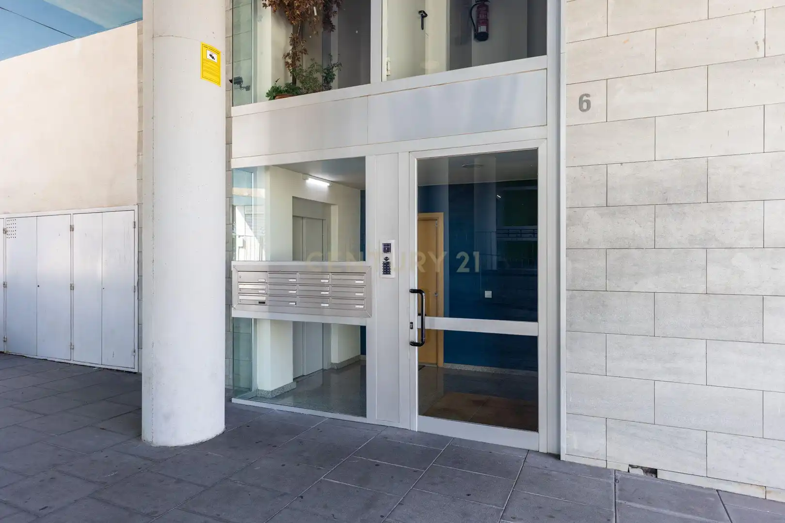 Piso en venta en Parets del Vallès con Balcón