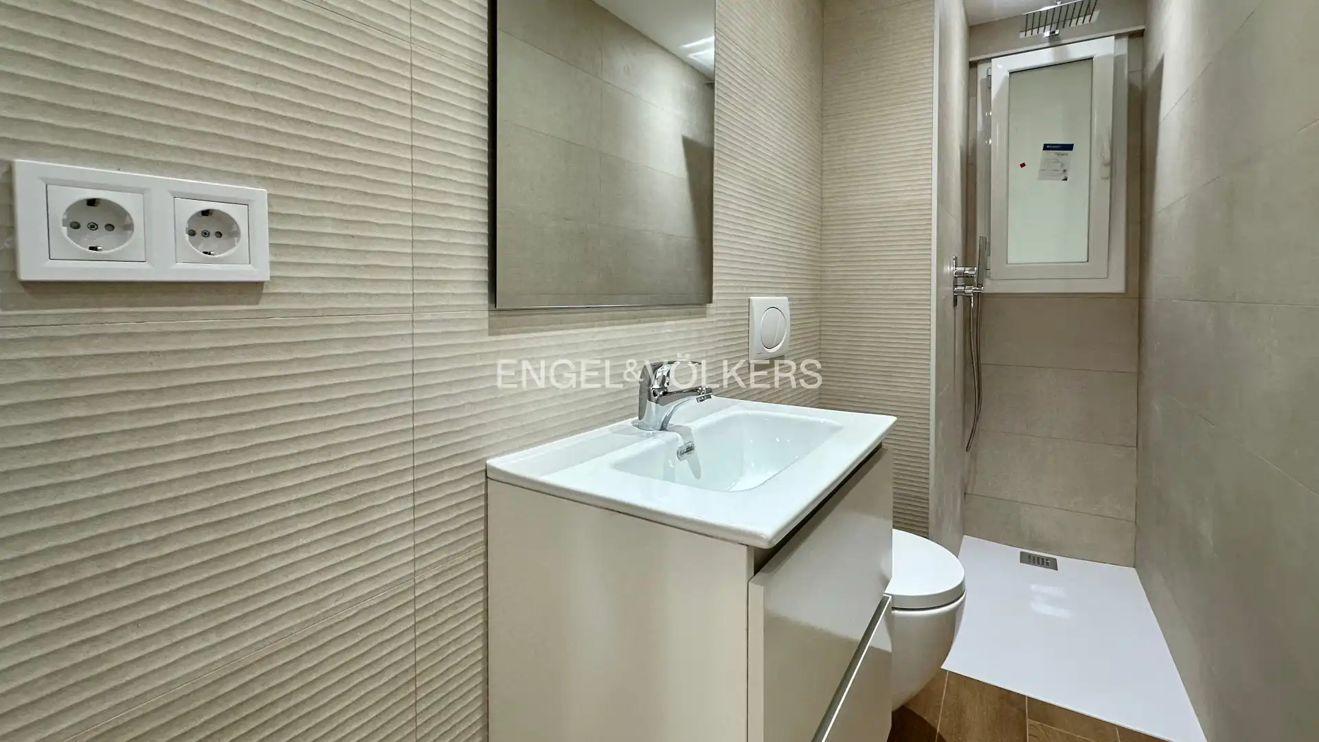 Baño de Planta baja en venta en Vila-seca con Parquet, Balcón y Alarma