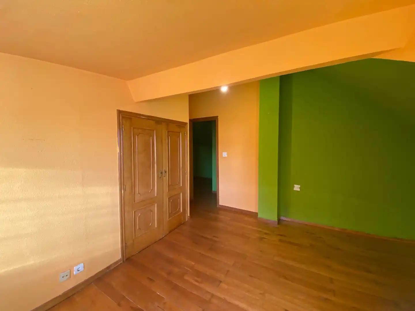 Dormitori de Casa o xalet en venda en Lugo amb Calefacció