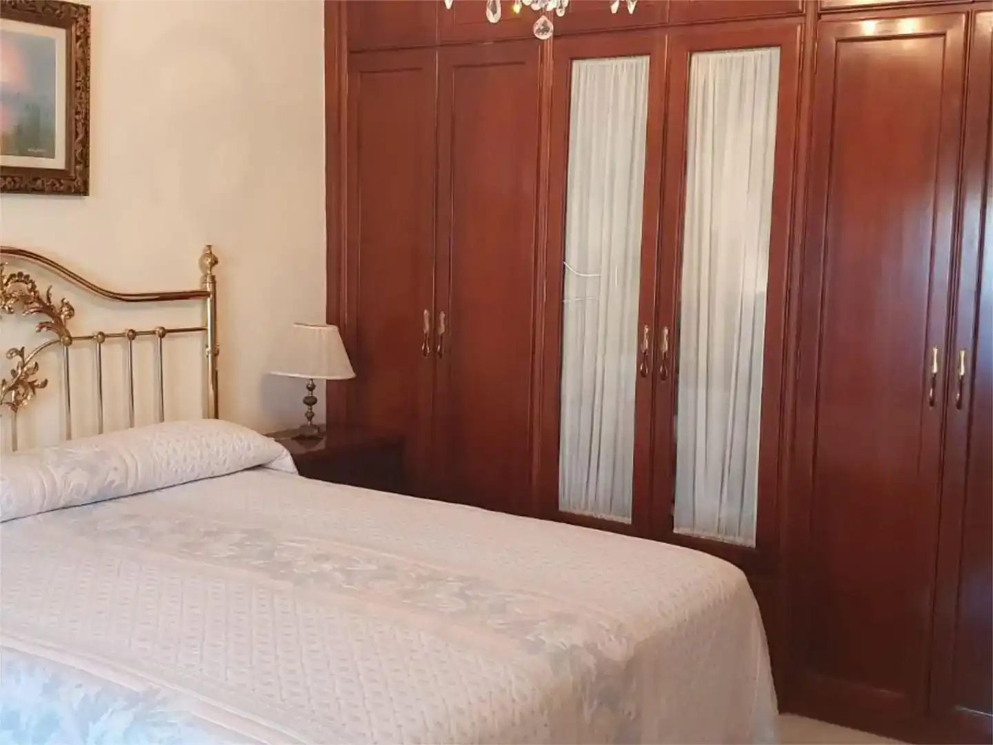 Dormitori de Casa adosada en venda en Sevilla amb Aire condicionat, Piscina i Moblat