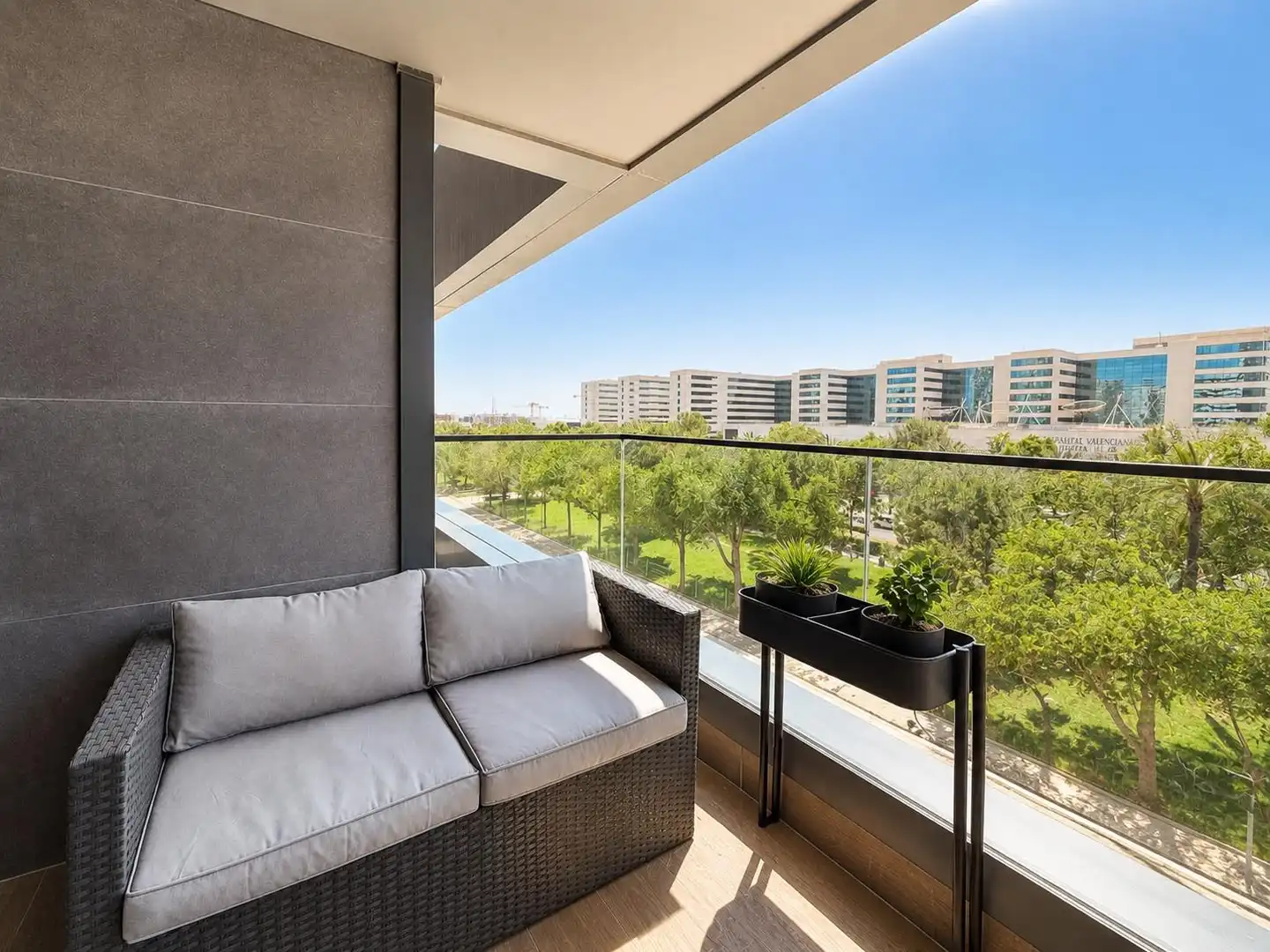 Terrasse von Wohnung zum Verkauf in Valencia mit Klimaanlage, Terrasse und Abstellraum