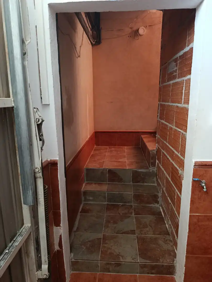 Casa adosada en venda en Mota del Cuervo amb Calefacció, Terrassa i Moblat