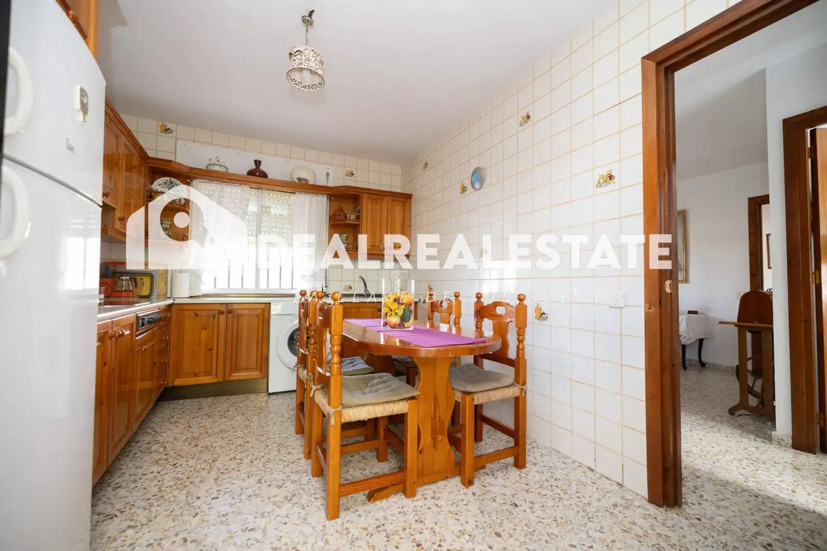 Cuina de Casa o xalet en venda en Almonte amb Jardí privat, Terrassa i Moblat
