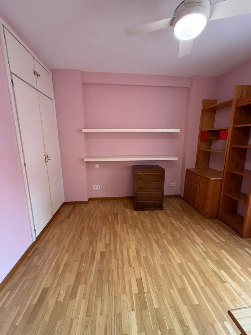 Habitación de Piso de alquiler en Madrid con Aire acondicionado, Calefacción y Parquet