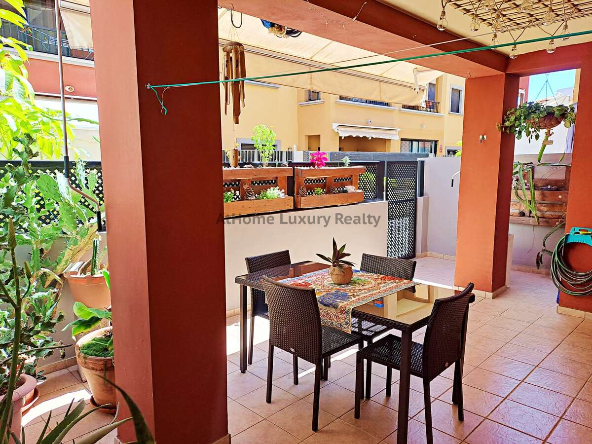 Exterior view of Flat for sale in Adeje  with Terrace, Furnished and Oven