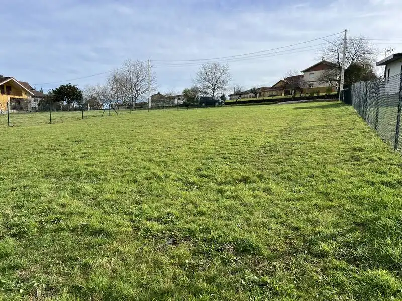 Terrenys i solars en venda a Llanera, imagen 4