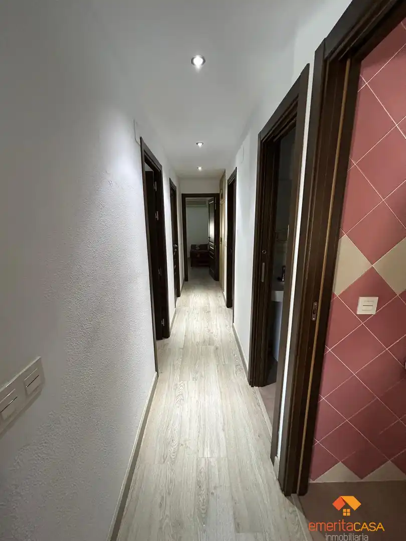Flat for rent in Mérida  with Air Conditioner, Furnished and Balcony