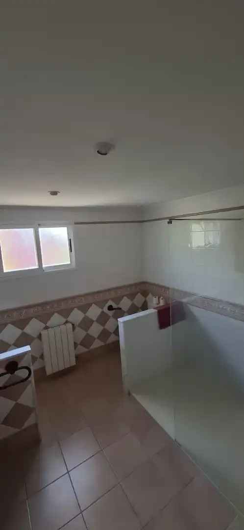 Baño de Casa o chalet en venta en Benicasim / Benicàssim con Calefacción, Jardín privado y Terraza